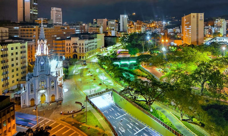 Cali de noche