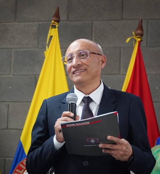 Retrato de Nicolás Toro Muñoz