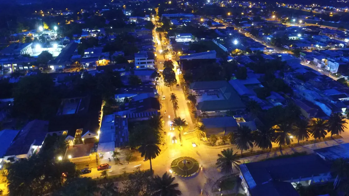 Leticia de noche