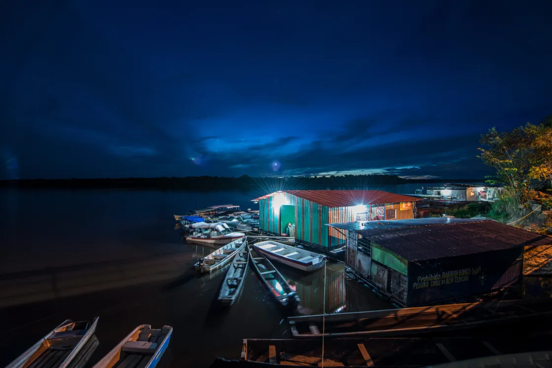 Inírida de noche