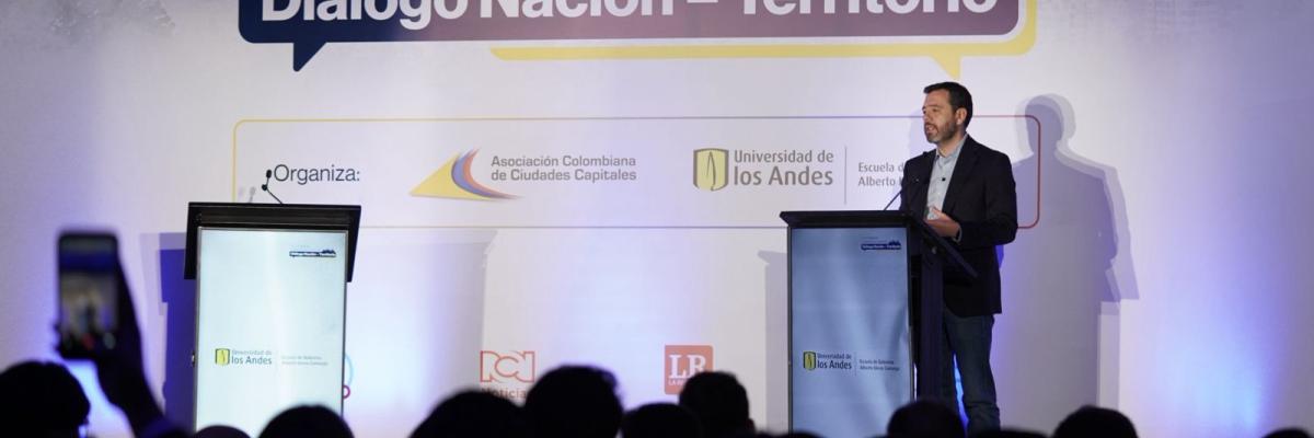 Foro presidenciales Capitales que construyen: Diálogo Nación – Territorio