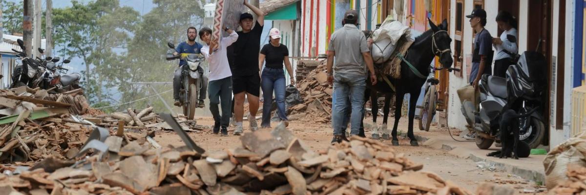 Foto de sismo de 7.4 grados de magnitud