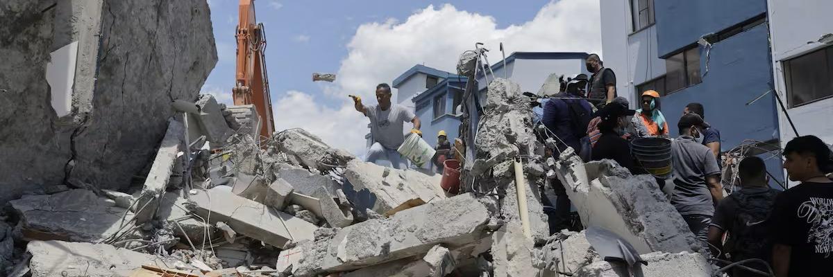 Foto de sismo de 7.4 grados de magnitud