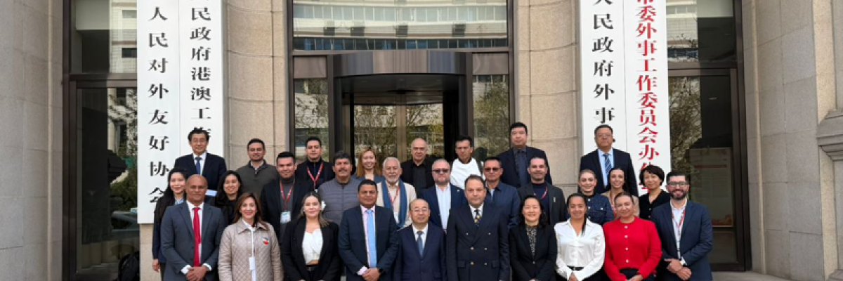 Foto de grupo de trabajo en Tianjín (China)