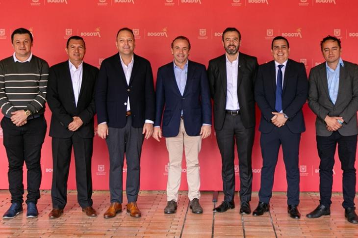 Carlos Fernando Galán, alcalde de Bogotá, nuevo presidente de la Junta Directiva de Asocapitales, Andrés Santamaría, nuevo director general