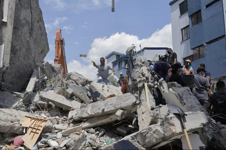 Foto de sismo de 7.4 grados de magnitud