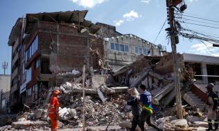 Foto de sismo de 7.4 grados de magnitud