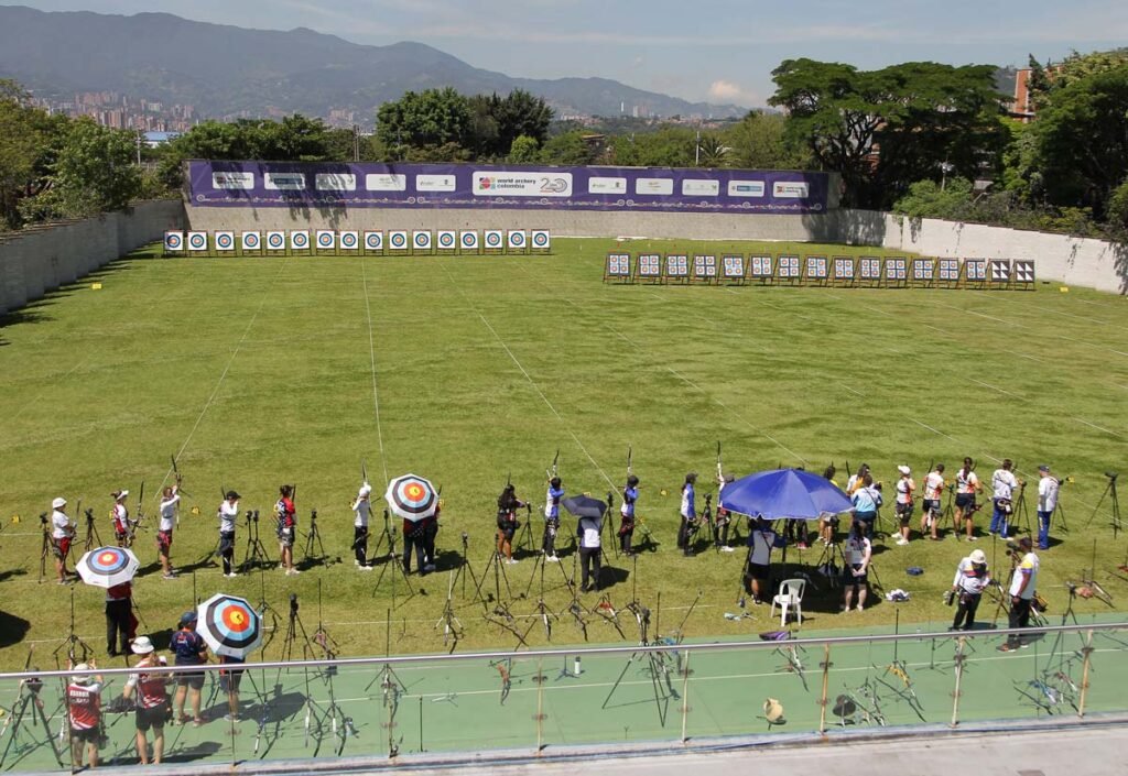 Inauguraron la primera cancha de césped sintético para baby fútbol en Melo  » Portal Medios Públicos